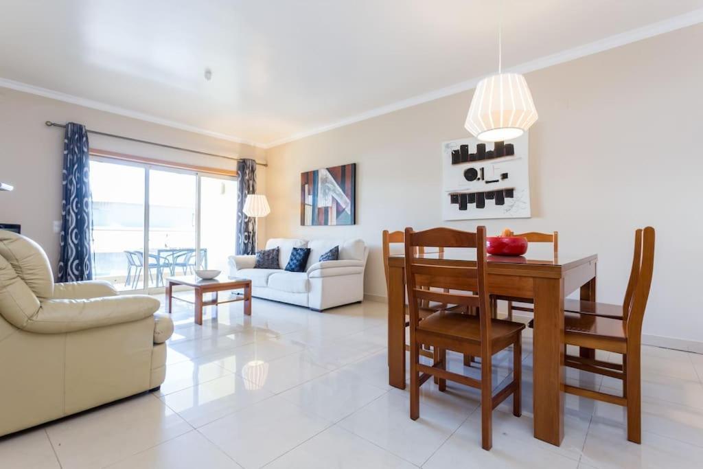 Sea Breeze Lagos Apartment Zewnętrze zdjęcie