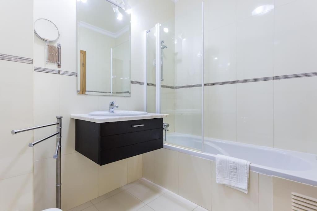 Sea Breeze Lagos Apartment Zewnętrze zdjęcie