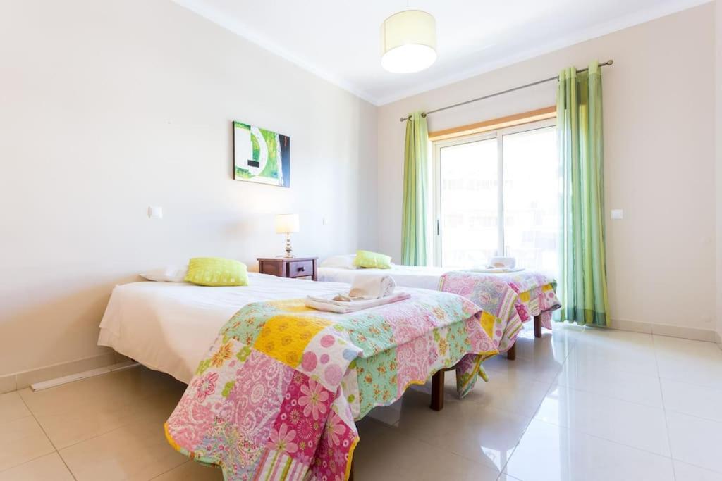 Sea Breeze Lagos Apartment Zewnętrze zdjęcie