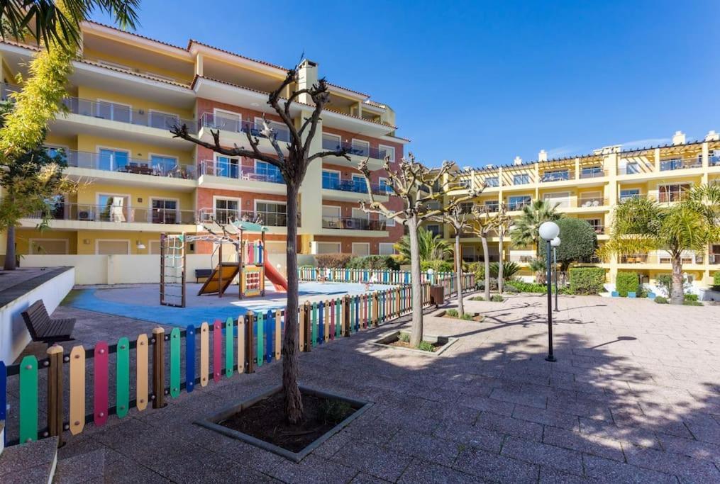Sea Breeze Lagos Apartment Zewnętrze zdjęcie
